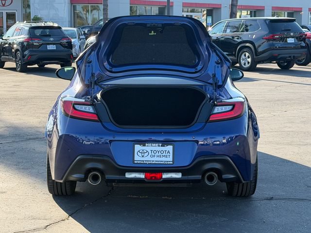 Used 2025 Toyota GR86 Premium w/ ALL Weather Mat Package (TMS) RWD image 6