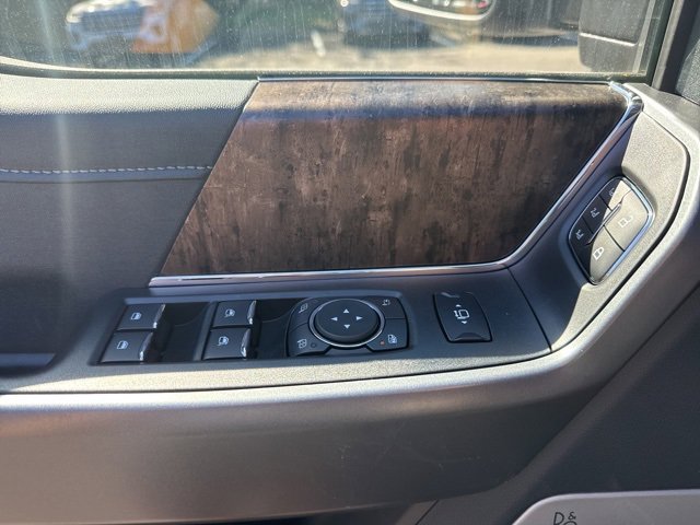New 2025 Ford F250 Lariat w/ Lariat Ultimate Package image 12