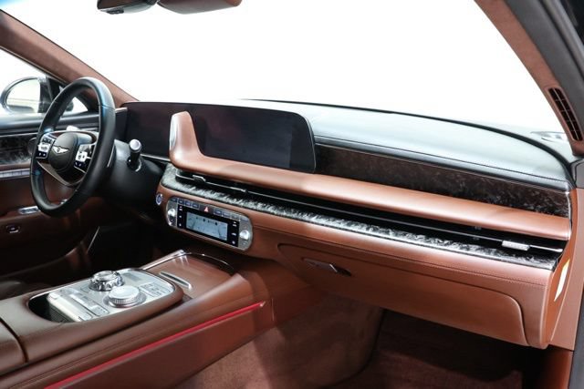 Used 2024 Genesis G90 3.5T AWD/4WD image 17
