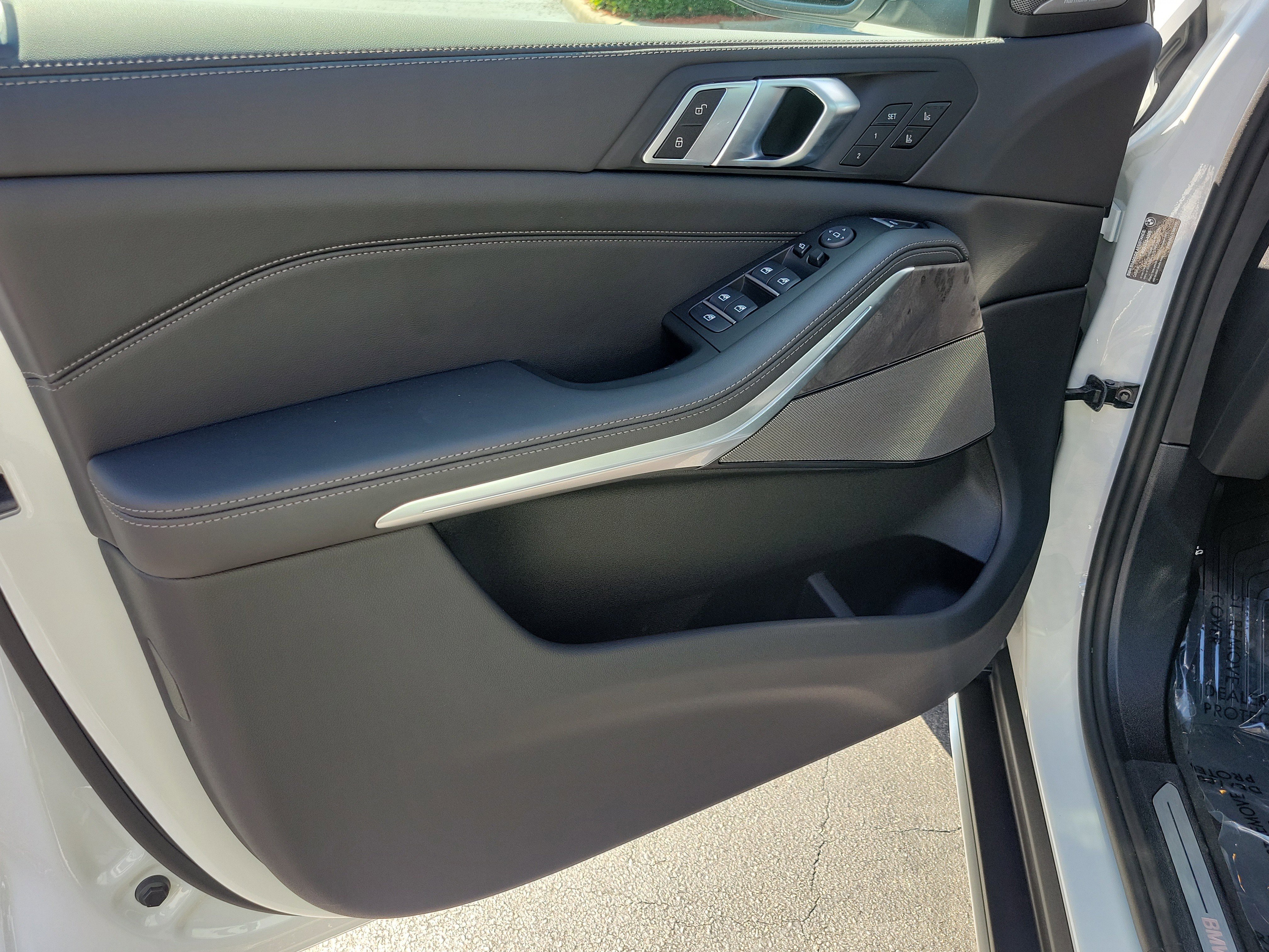 New 2026 BMW X5 sDrive40i w/ Climate Comfort Package image 19