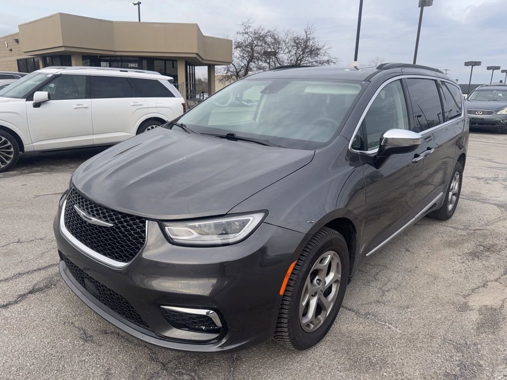Used 2023 Chrysler Pacifica Limited