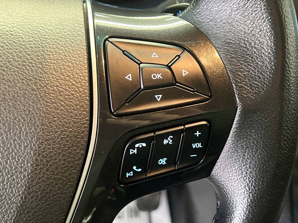 Used 2016 Ford Explorer Limited image 25