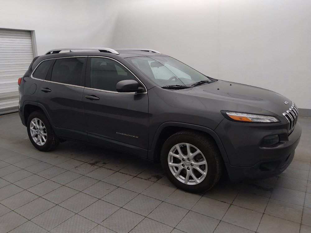Used 2017 Jeep Cherokee Latitude image 11