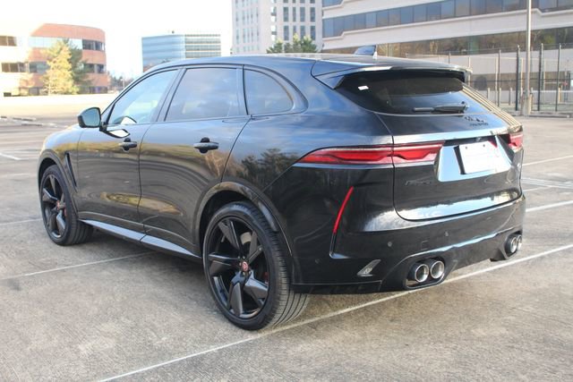 Used 2023 Jaguar F-PACE SVR image 10