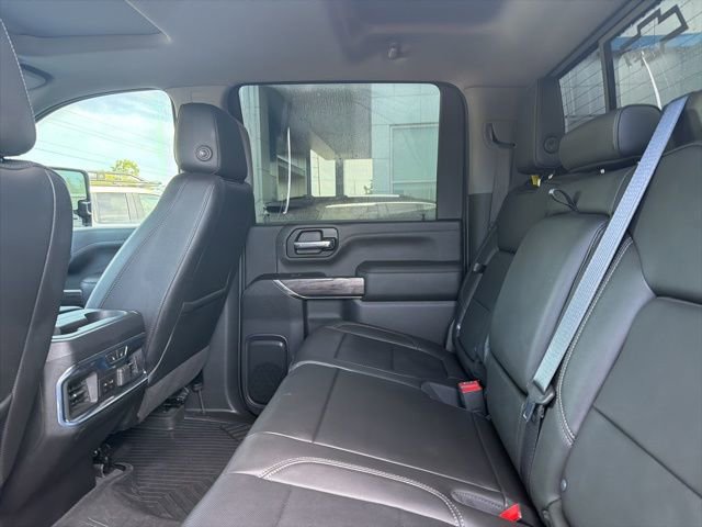 Used 2020 Chevrolet Silverado 2500 LTZ w/ LTZ Premium Package image 8