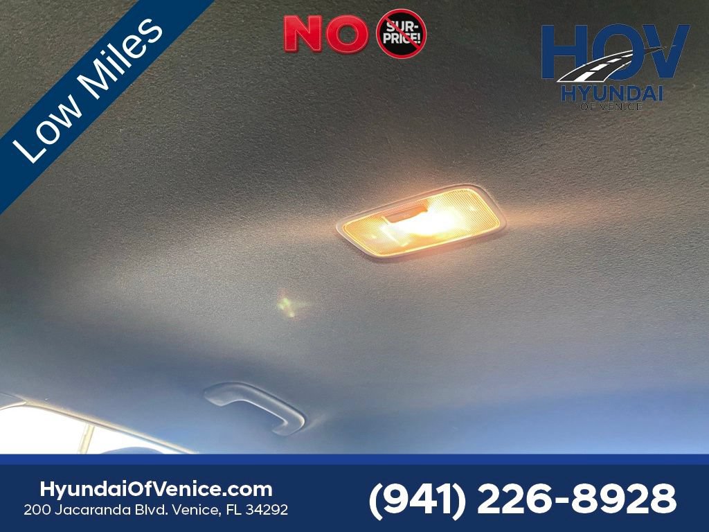 Certified 2025 Hyundai Elantra Sport FWD image 34