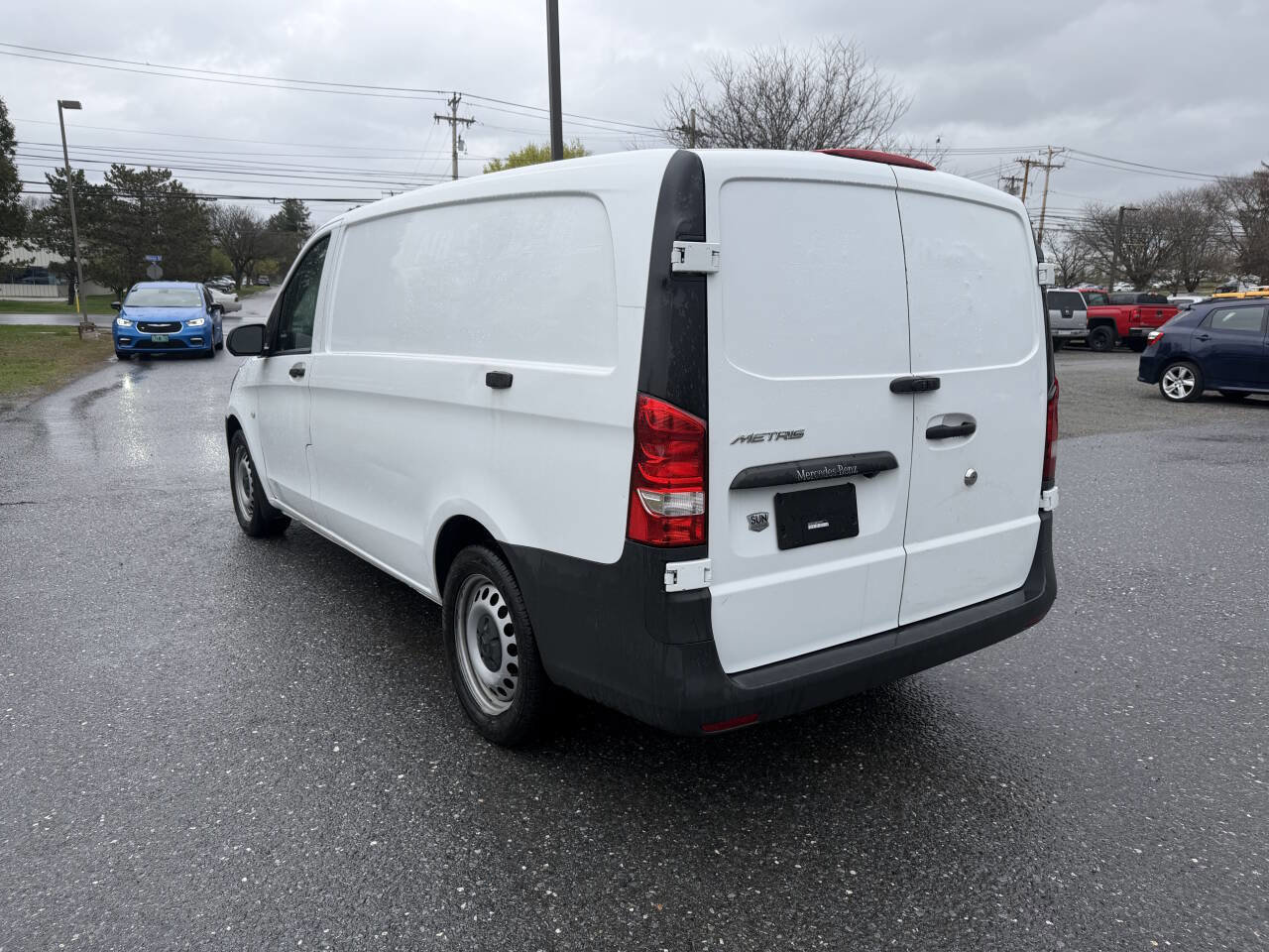 Used 2019 Mercedes-Benz Metris image 3