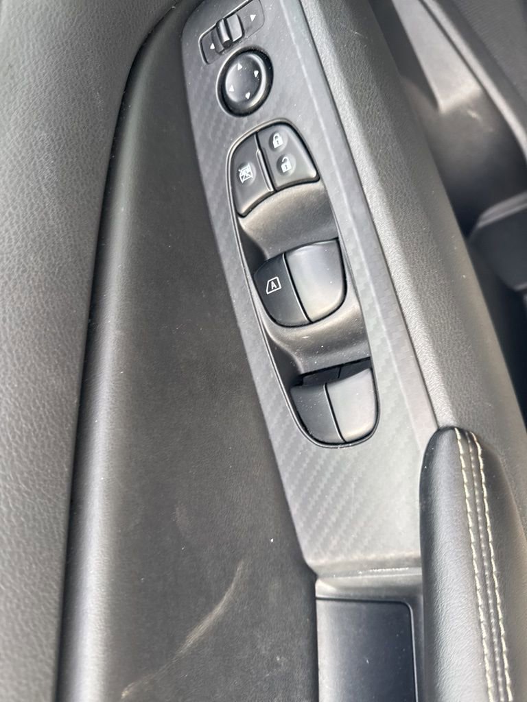 Used 2024 Nissan Altima 2.5 SV image 13