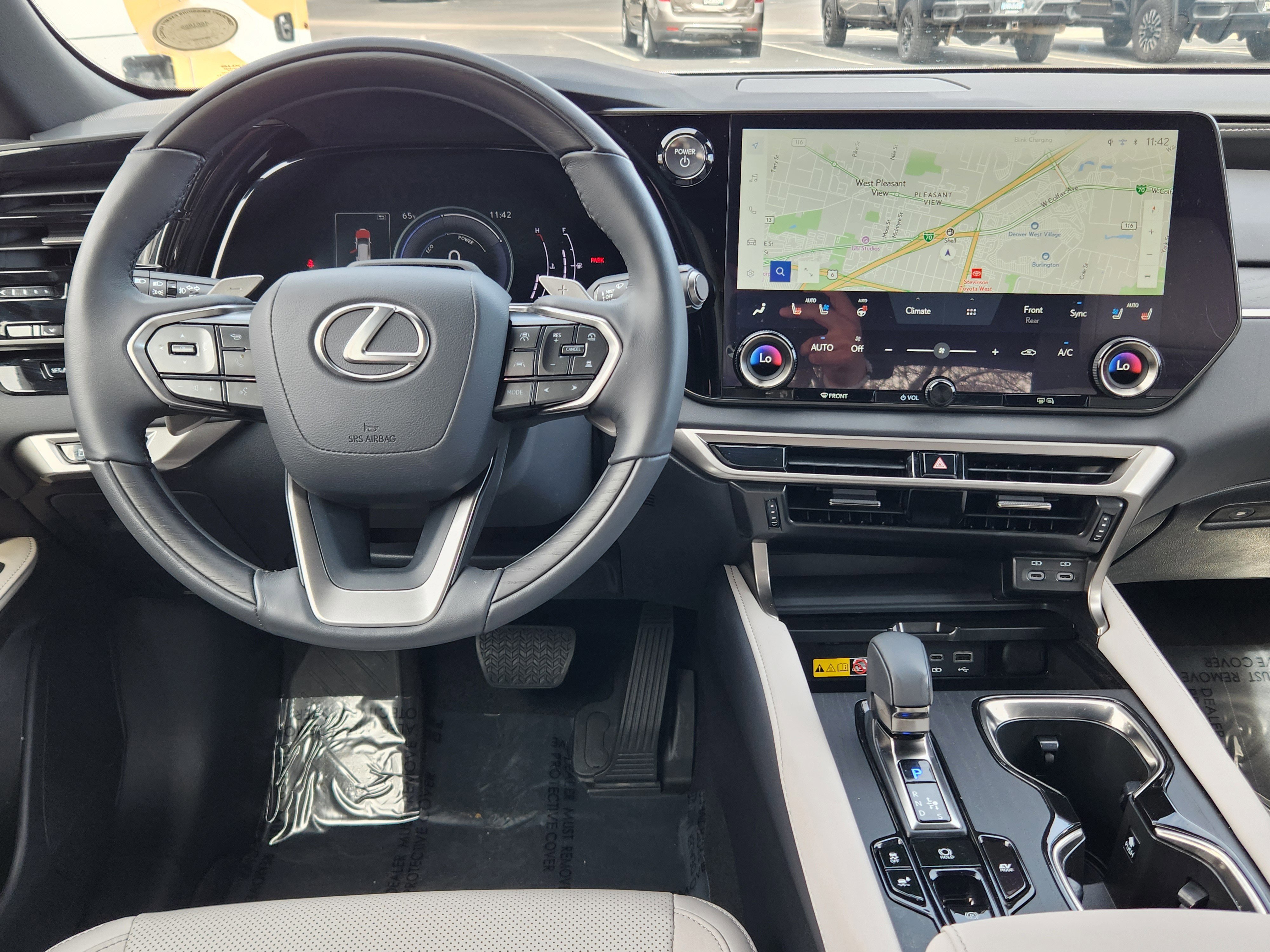 Used 2023 Lexus RX 350h w/ Cold Area Package image 17