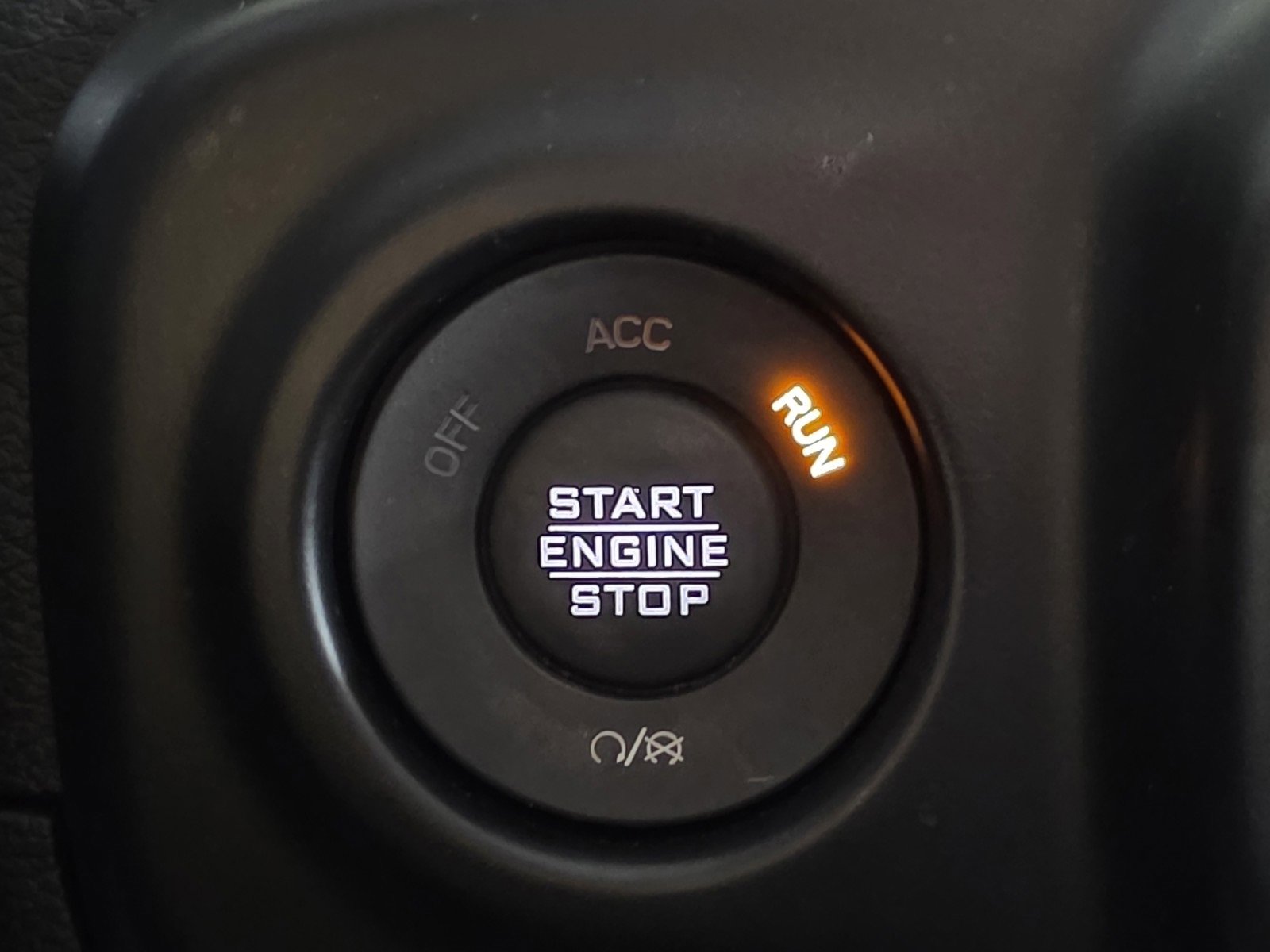 Used 2021 Jeep Gladiator Overland image 29