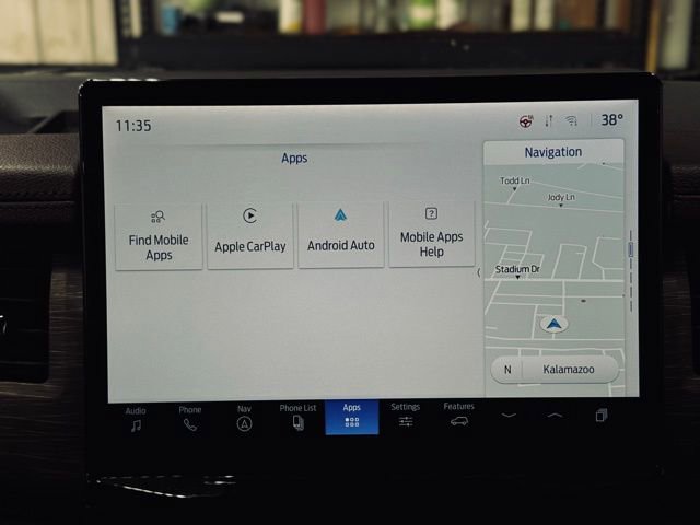 Used 2024 Ford Expedition Limited image 41