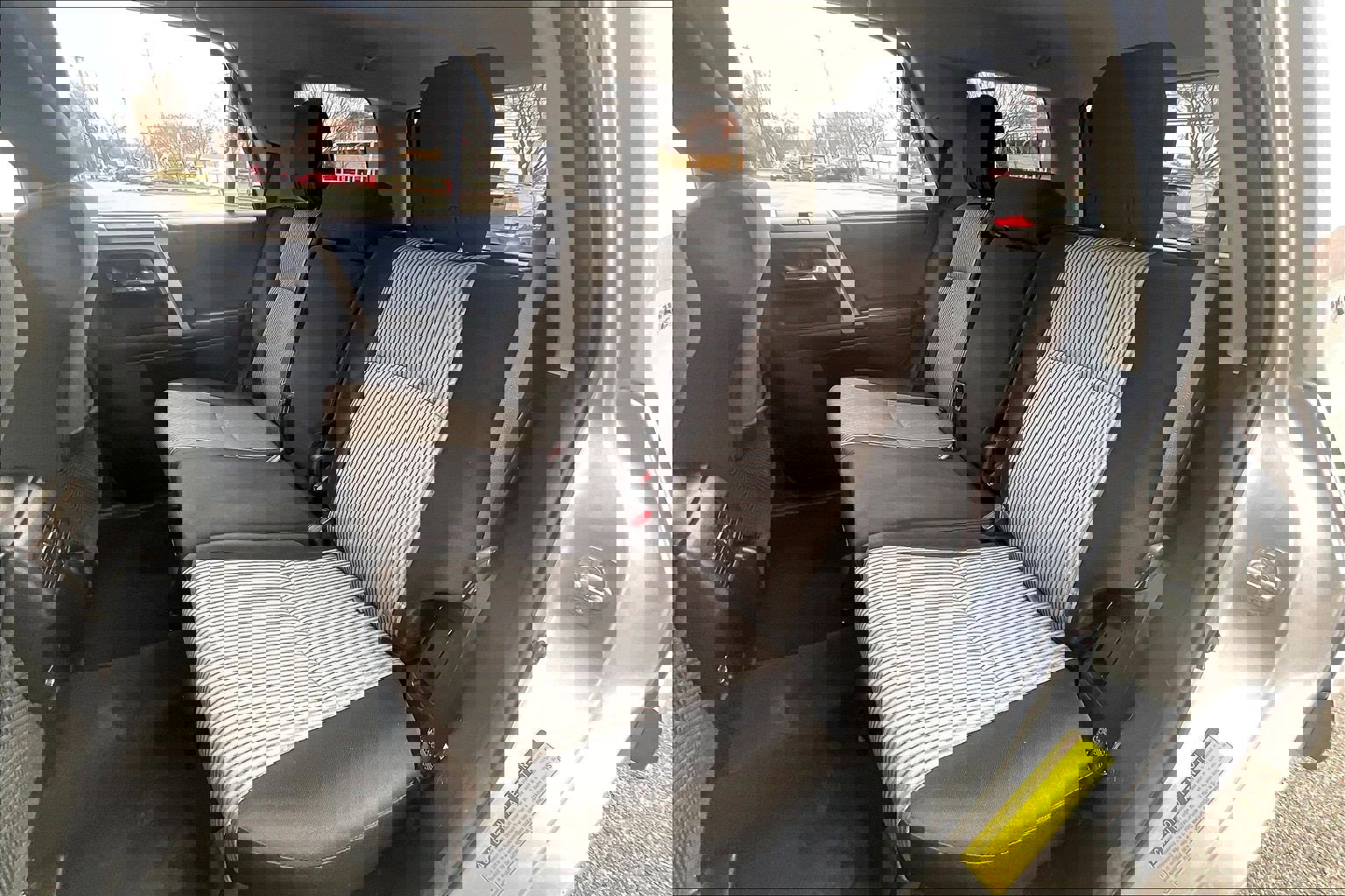 Used 2015 Toyota 4Runner SR5 image 30