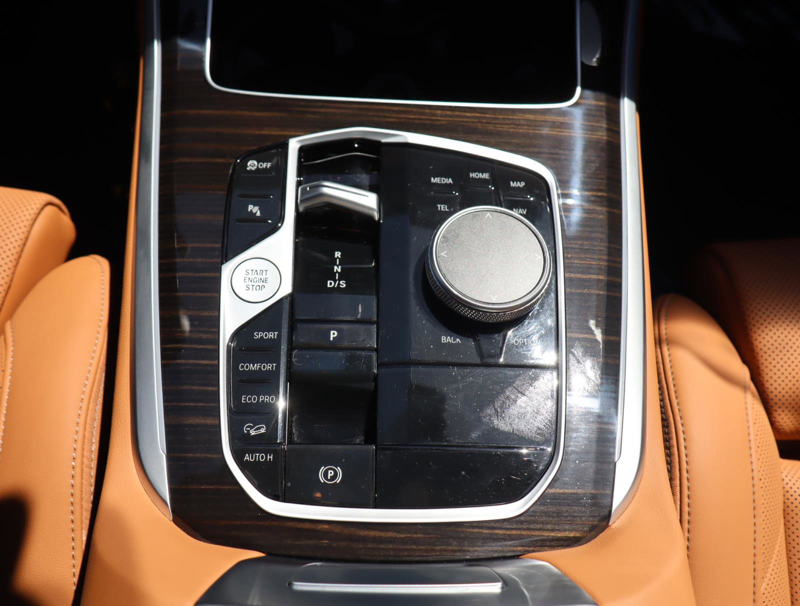 Used 2025 BMW X5 xDrive40i w/ Premium Package image 22