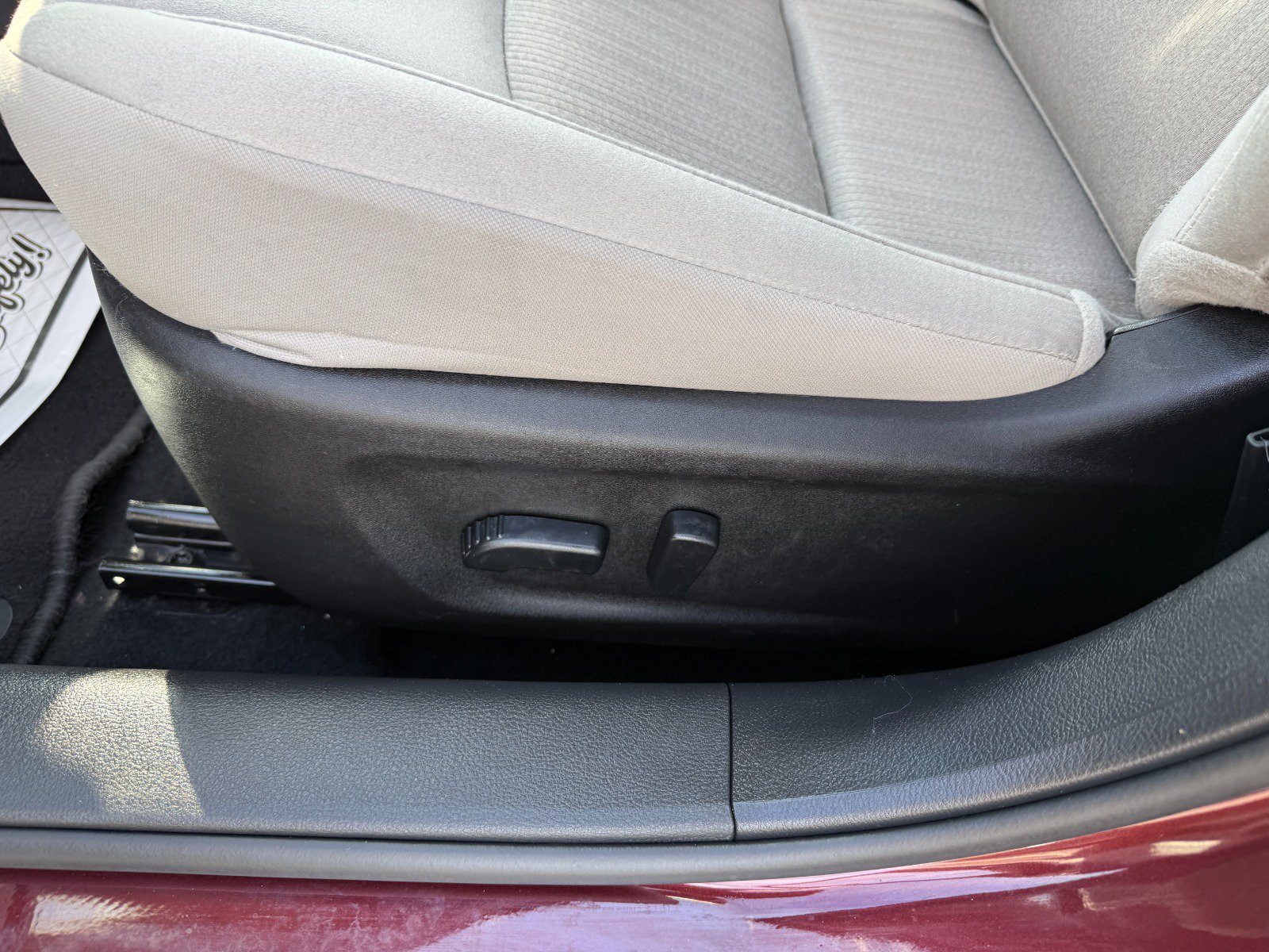 Used 2025 Nissan Altima 2.5 SV FWD image 23