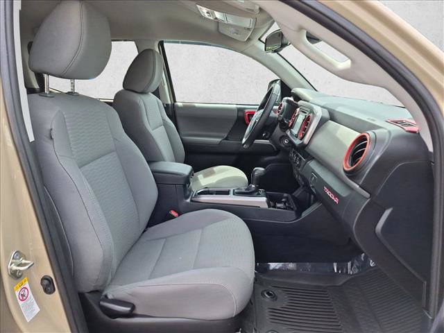 Used 2019 Toyota Tacoma SR5 RWD image 19