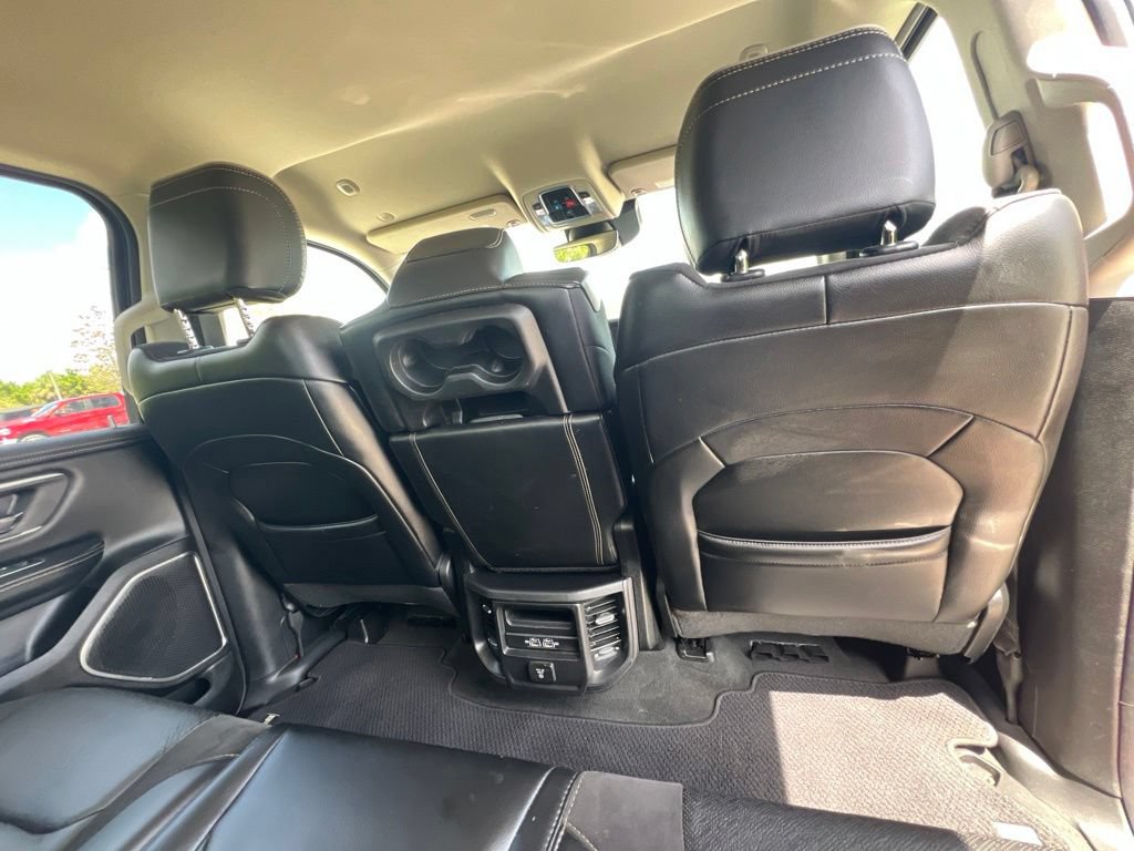 Used 2022 RAM 1500 Laramie AWD/4WD image 24