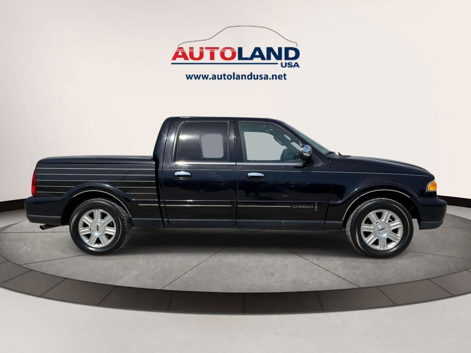 Used 2002 Lincoln Blackwood image 3