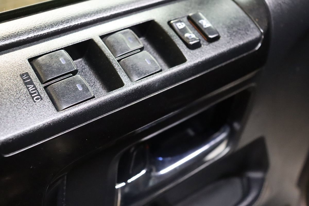 Used 2019 Toyota 4Runner Limited AWD/4WD image 29