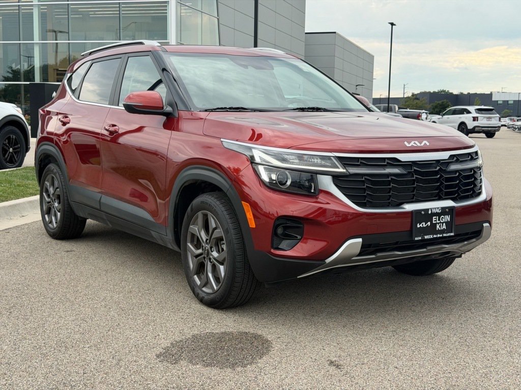 Used 2024 Kia Seltos S AWD/4WD image 1