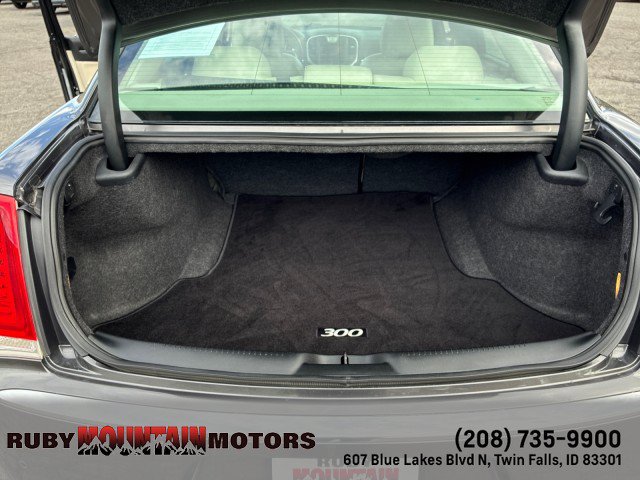 Used 2016 Chrysler 300 C w/ Safetytec Plus Group RWD image 27