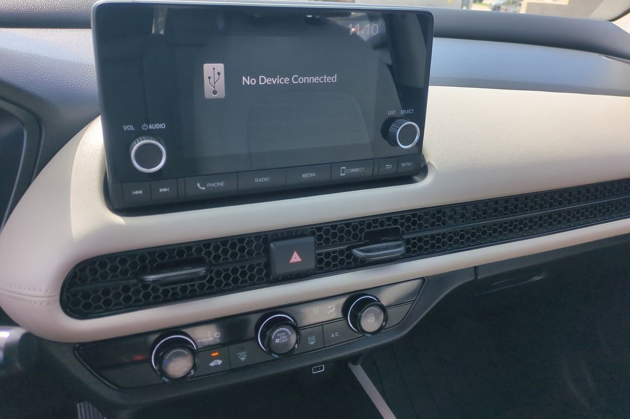 Certified 2024 Honda HR-V LX image 16