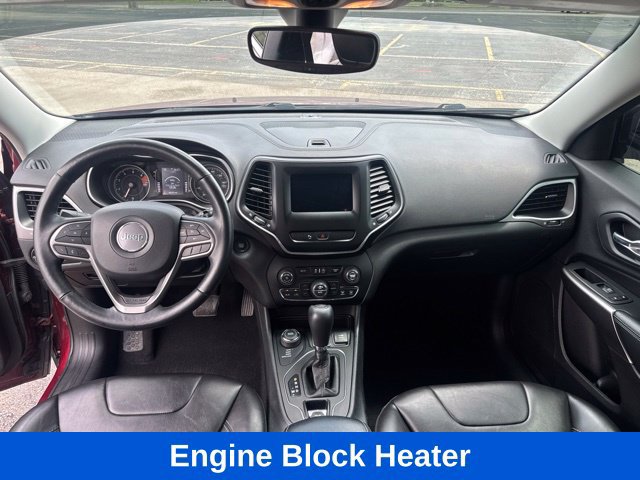 Used 2019 Jeep Cherokee Latitude Plus w/ Comfort/Convenience Group AWD/4WD image 12
