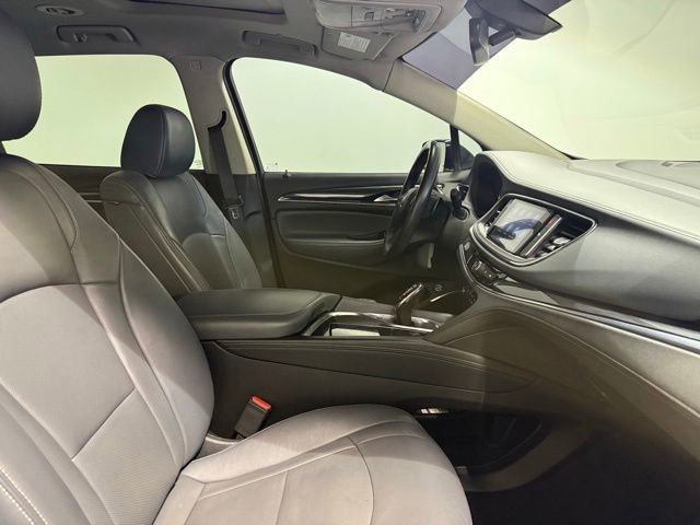 Used 2020 Buick Enclave Essence w/ LPO, Floor Liner Package FWD image 28