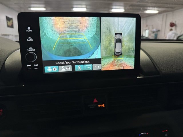 Used 2024 Honda Pilot TrailSport image 9