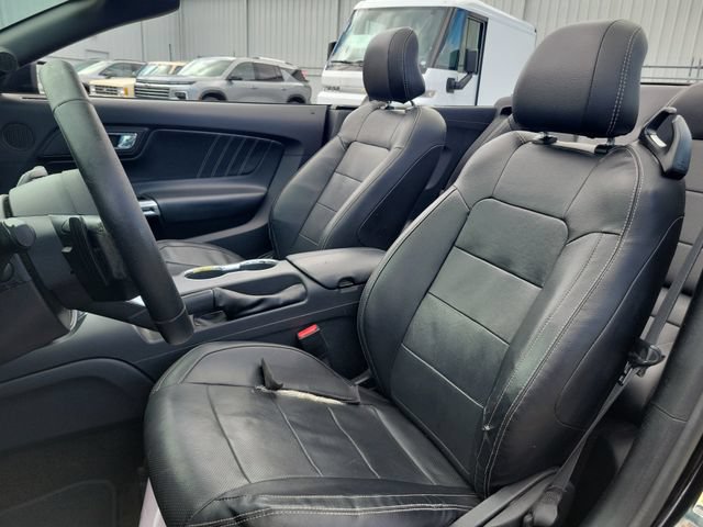 Used 2017 Ford Mustang Premium RWD image 24