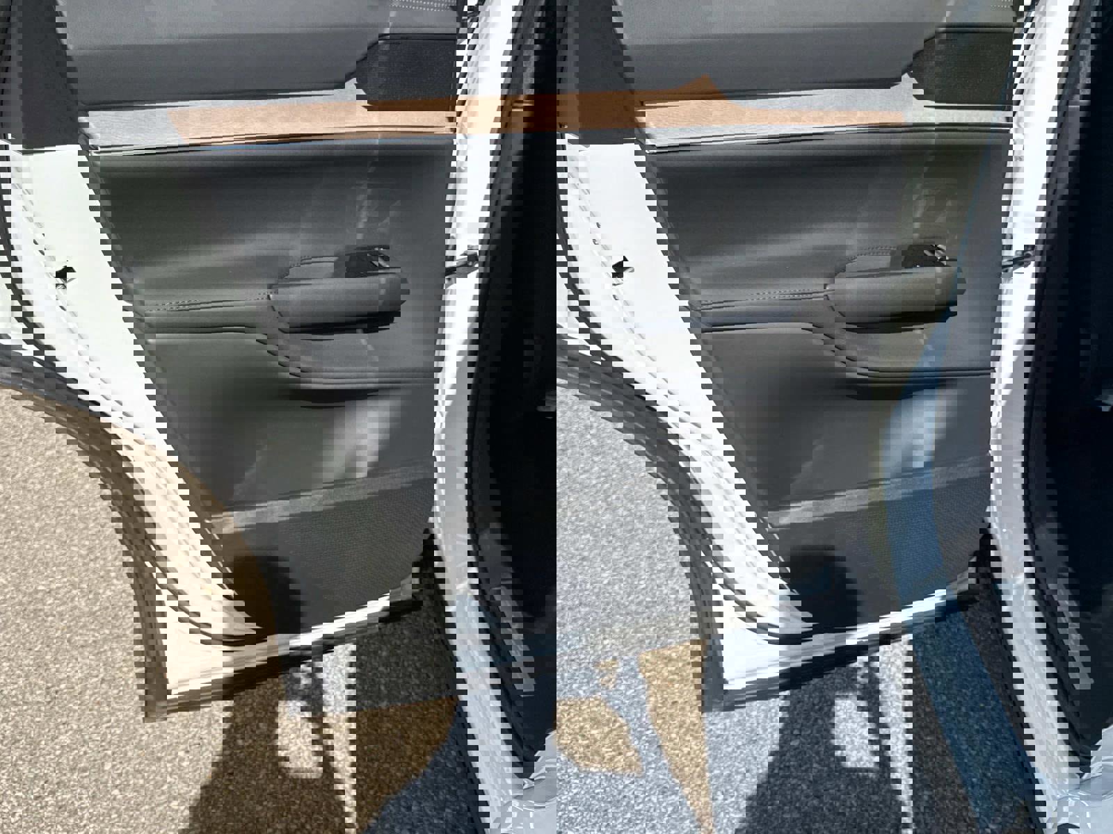 New 2025 Volvo EX90 Plus w/ Protection Package Premier image 12