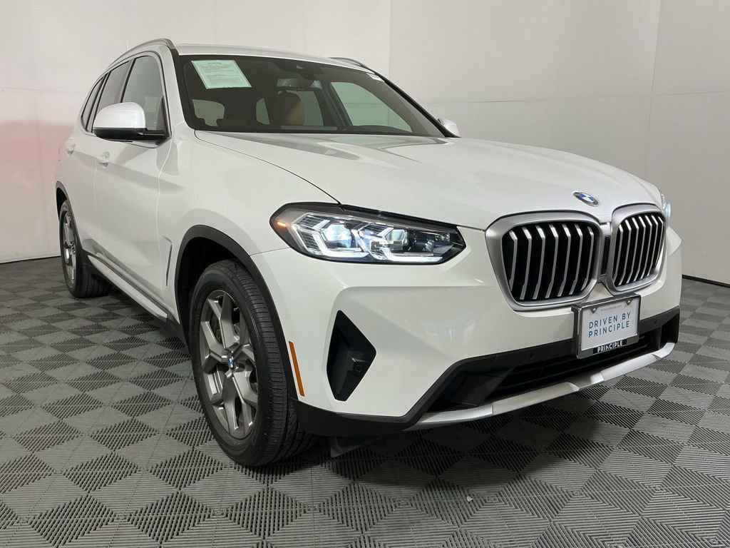 Certified 2023 BMW X3 sDrive30i w/ Premium Package RWD image 4