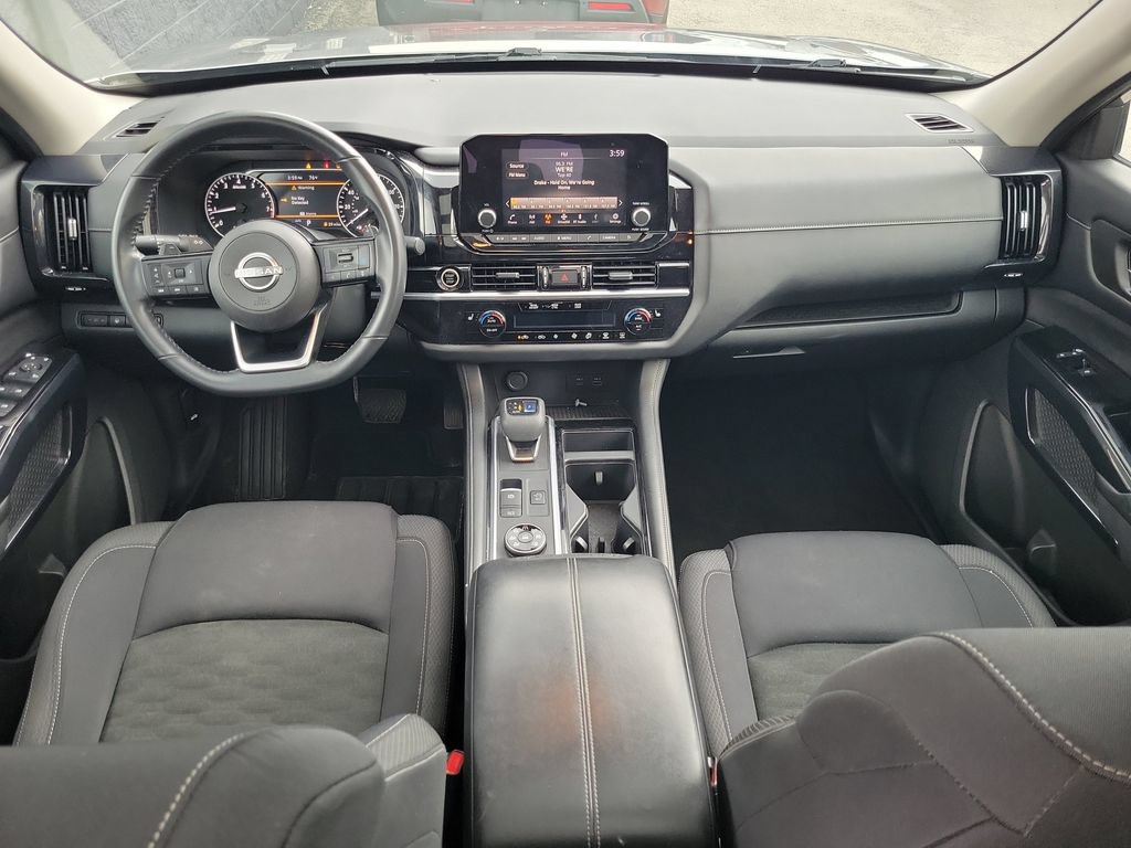 Used 2022 Nissan Pathfinder SV w/ SV Premium Package AWD/4WD image 15