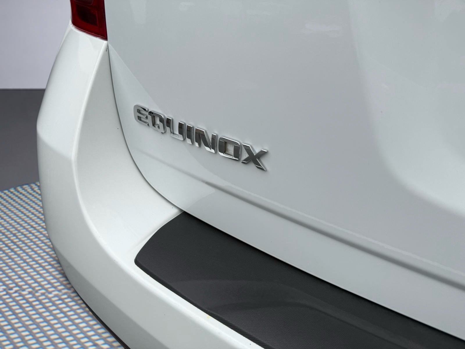 Used 2017 Chevrolet Equinox LS FWD image 5