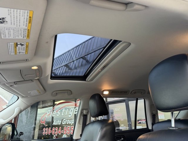 Used 2019 Nissan Armada SL w/ Premium Package image 24