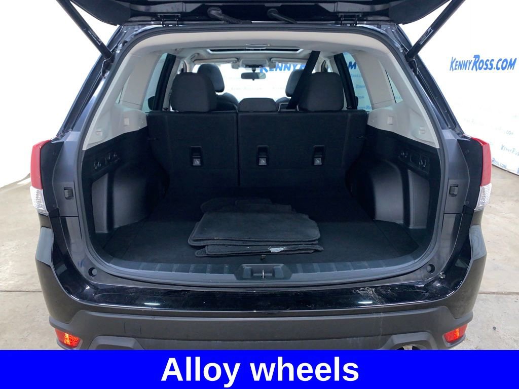 Used 2021 Subaru Forester Premium image 20