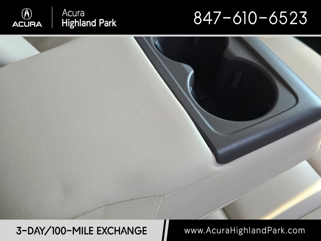 Used 2020 Ford Explorer Platinum w/ Premium Technology Package AWD/4WD image 14