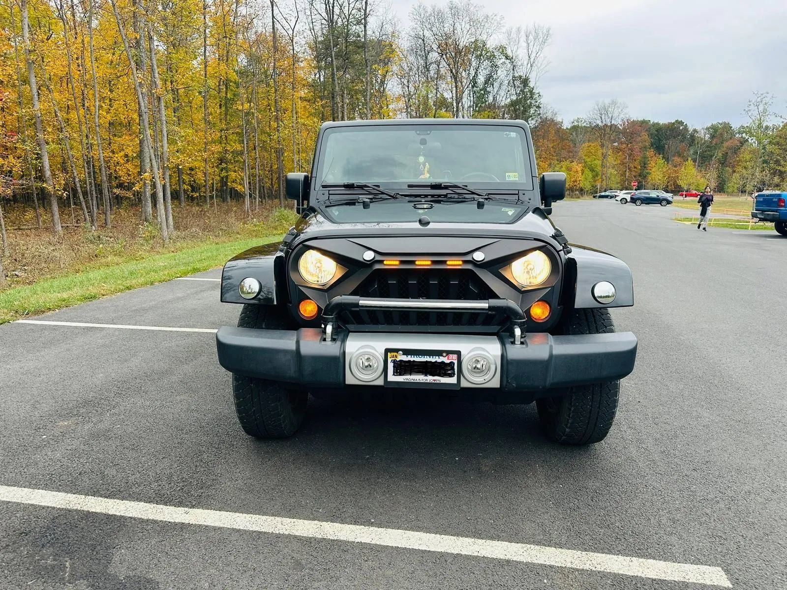 Used 2011 Jeep Wrangler Unlimited Sahara w/ Dual Top Group image 5