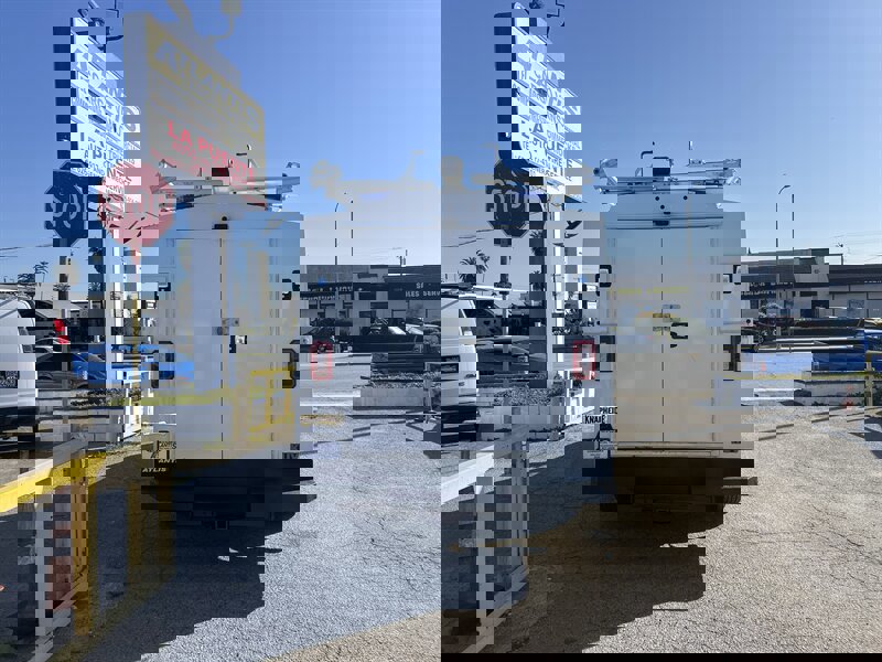 Used 2019 Ford E-350 and Econoline 350 Super Duty w/ Power Windows & Locks Group RWD image 3