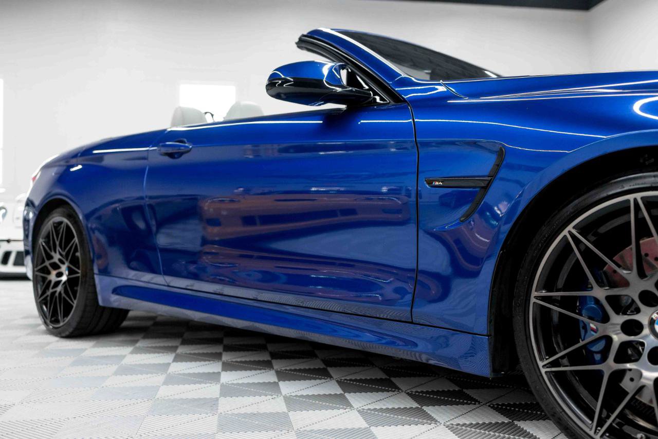 Used 2020 BMW M4 Convertible w/ Competition Package RWD image 21