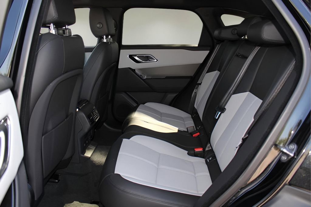 Used 2026 Land Rover Range Rover Velar S image 11