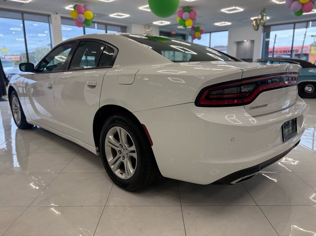 Used 2023 Dodge Charger SXT RWD image 10