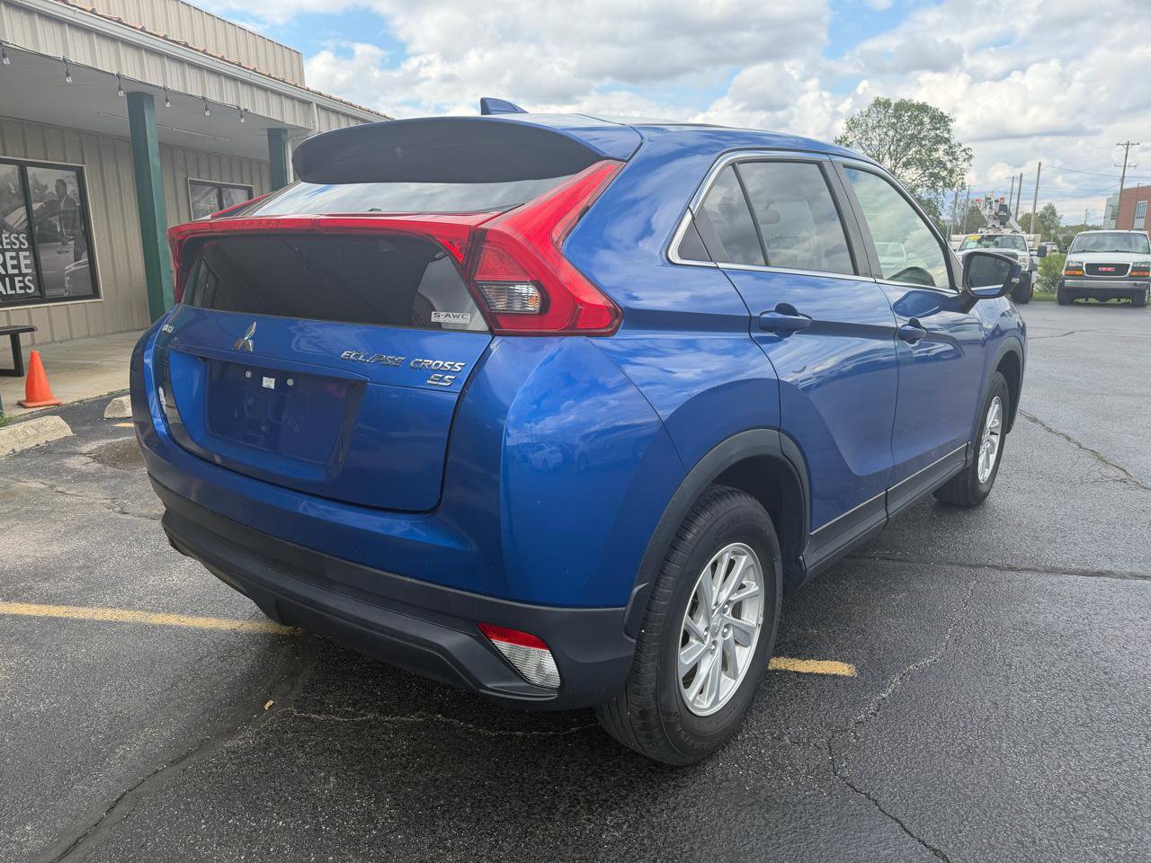 Used 2019 Mitsubishi Eclipse Cross ES AWD/4WD image 3