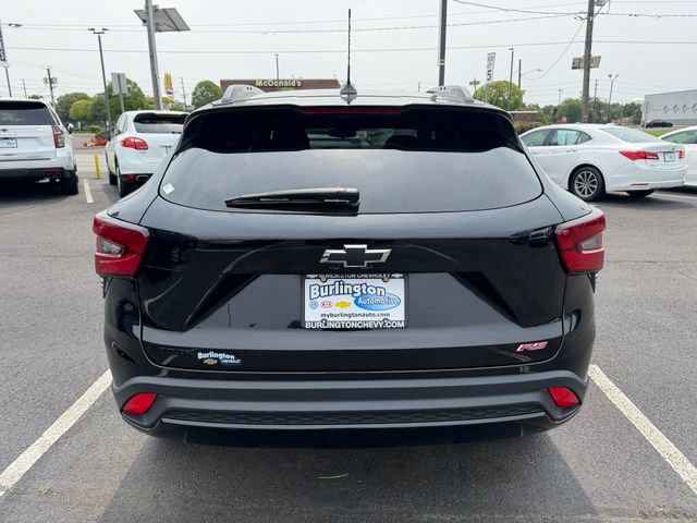 Certified 2024 Chevrolet Trax RS w/ Driver Confidence Package FWD image 8