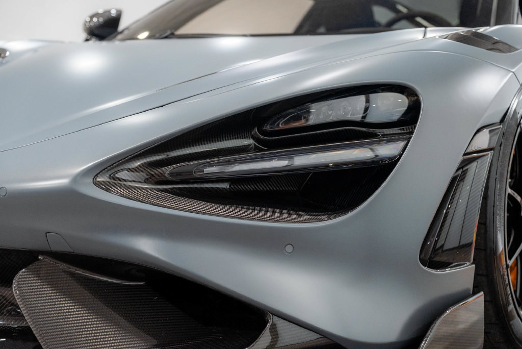 Used 2021 McLaren 765LT RWD image 19