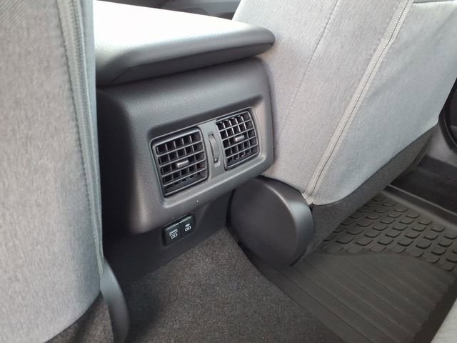 New 2026 Toyota Camry LE w/ Convenience Package image 8