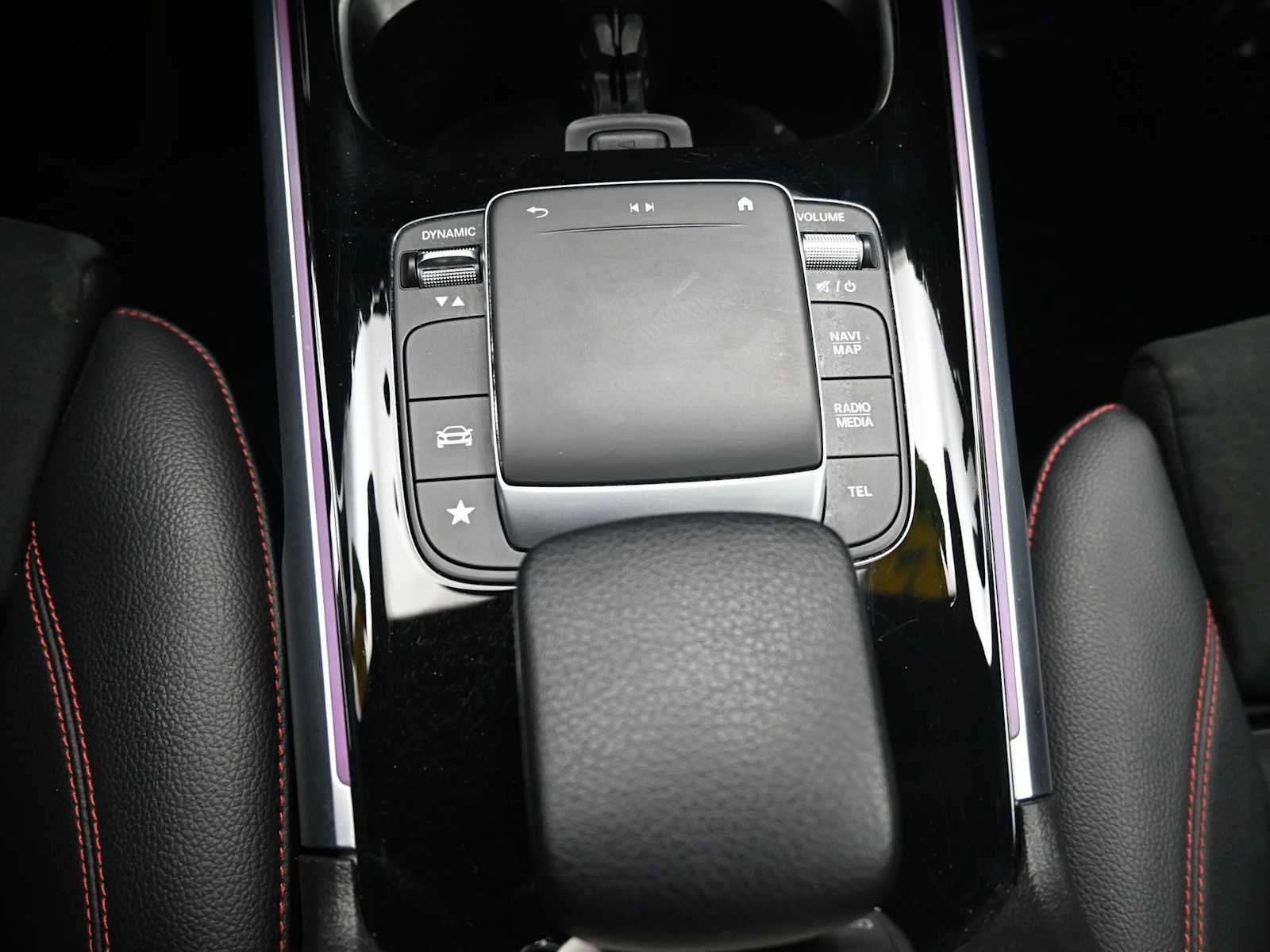 Used 2022 Mercedes-Benz GLB 250 4MATIC image 20