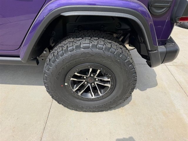 New 2026 Jeep Wrangler Unlimited Rubicon AWD/4WD image 7