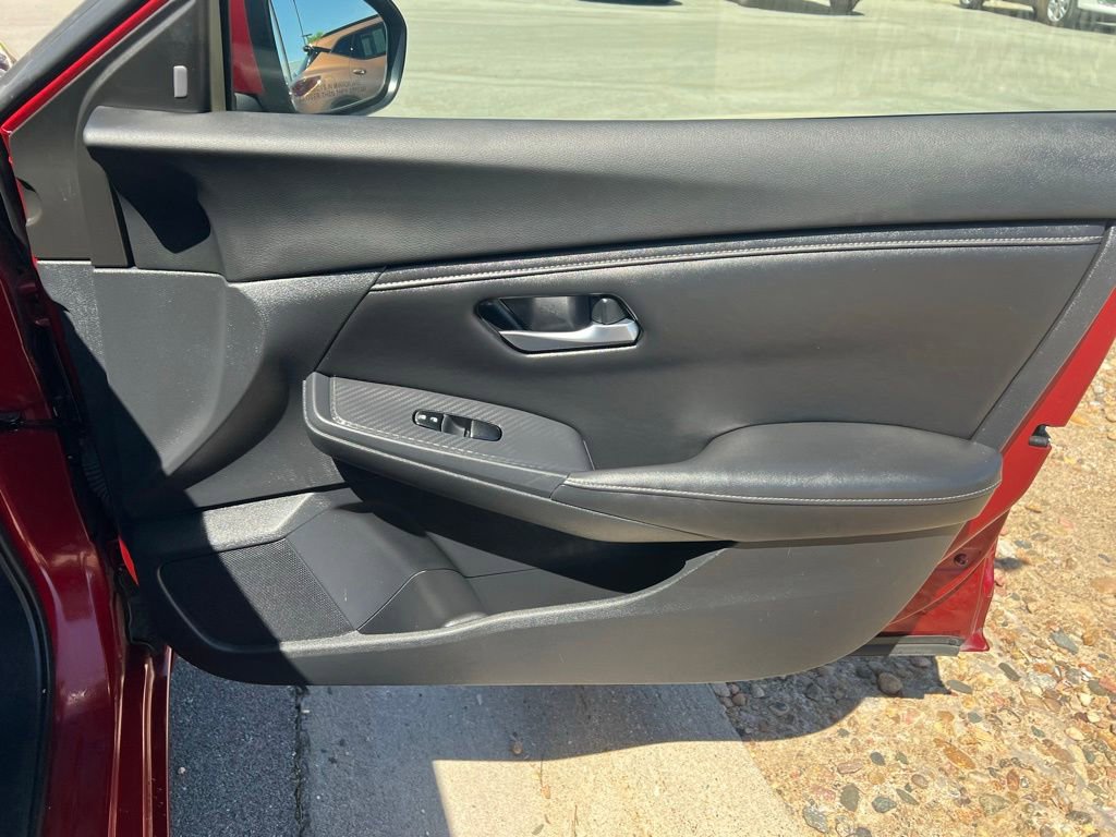 Used 2020 Nissan Sentra SV FWD image 23