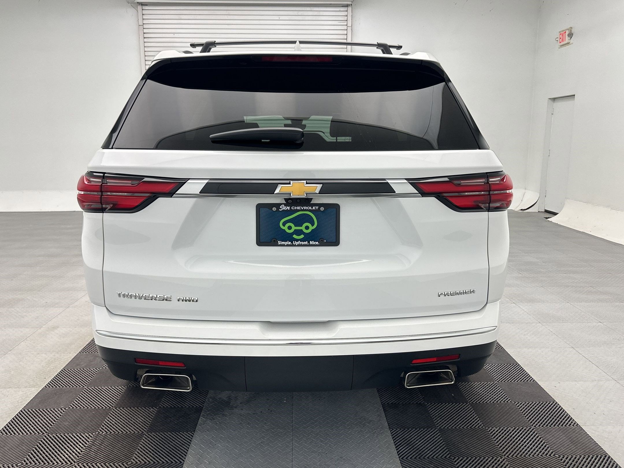 Certified 2023 Chevrolet Traverse Premier w/ LPO, Floor Liner Package AWD/4WD image 10