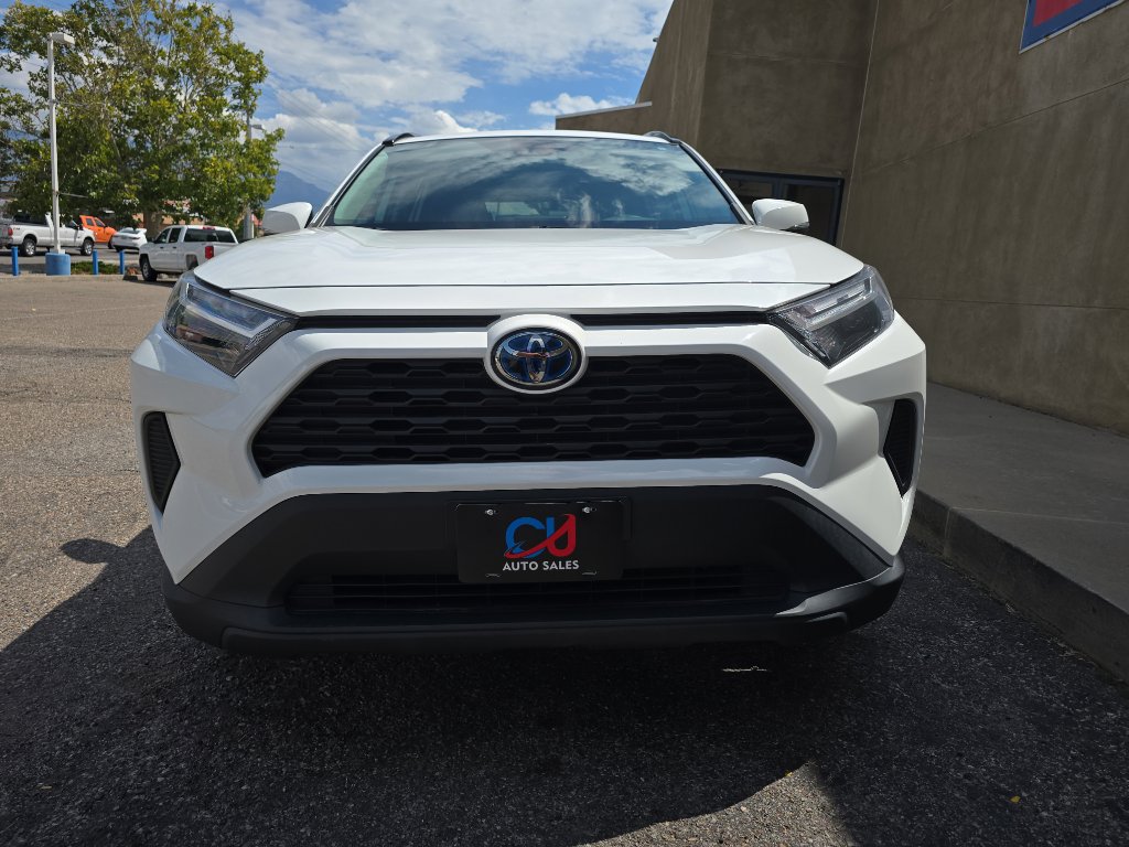 Used 2023 Toyota RAV4 LE image 8